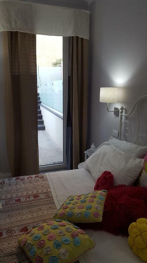 Afrodite Suites Deluxe Агрополи Экстерьер фото